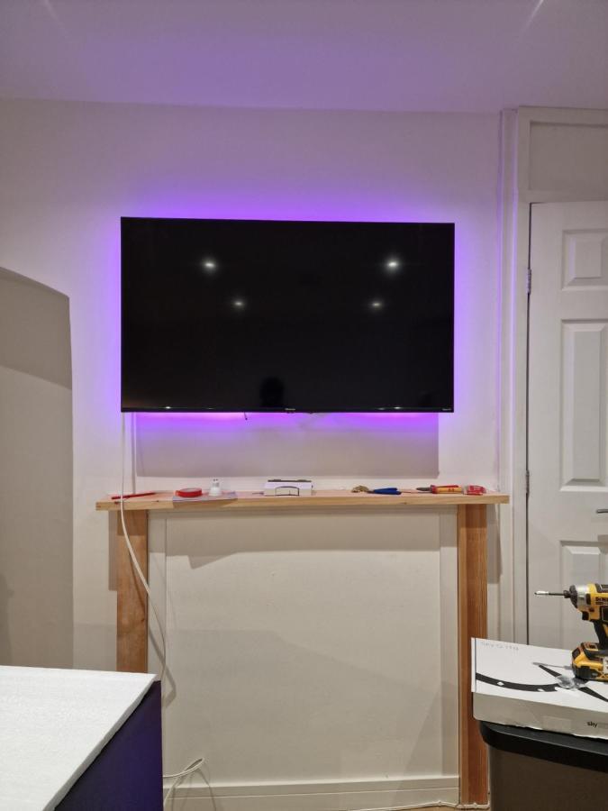 Balco Sherwood Apartment - 2 Bedrooms, 5 Beds - Sky Tv And Internet นอตติงแฮม ภายนอก รูปภาพ