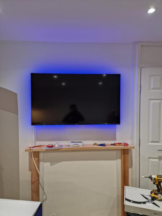 Balco Sherwood Apartment - 2 Bedrooms, 5 Beds - Sky Tv And Internet นอตติงแฮม ภายนอก รูปภาพ