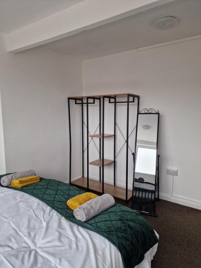 Balco Sherwood Apartment - 2 Bedrooms, 5 Beds - Sky Tv And Internet นอตติงแฮม ภายนอก รูปภาพ
